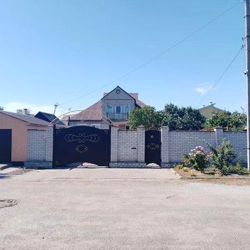 Большой дом на клочко