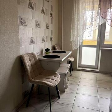 Довгострокова оренда 1к Квартира Слави бульвар