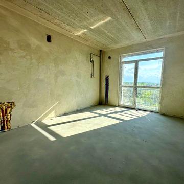 Здана квартира 43,3 м2 біля озера