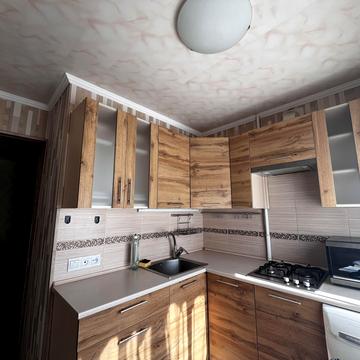 Богдана Хмельницького просп. (Героїв Сталінграда), 32-А