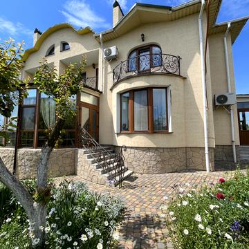 Марії Гавриш вул. (Бєлінського)