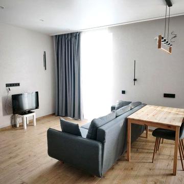 Оренда просторої 1-к квартири з балконом, ЖК Амстердам, Білогородка