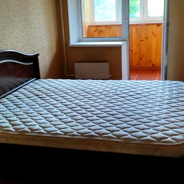 Автозаводська вул., 7