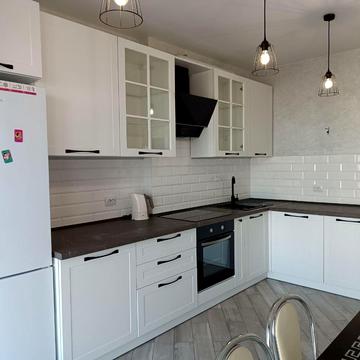 Степана Бандери вул., 15