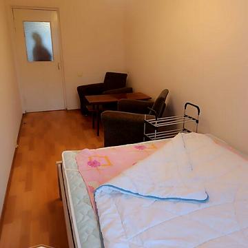 Довгострокова оренда 3к Квартира Академічна вулиця