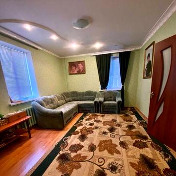 Продам 2-х комн.квартиру на Кутузова пр-кт Суворова