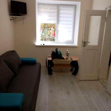 Продаж 1-кімнатна квартира по вулиці Замарстинівська (окремий вхід)