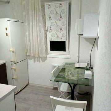 Продам 1 кім квартиру в центрі міста з переплануванням