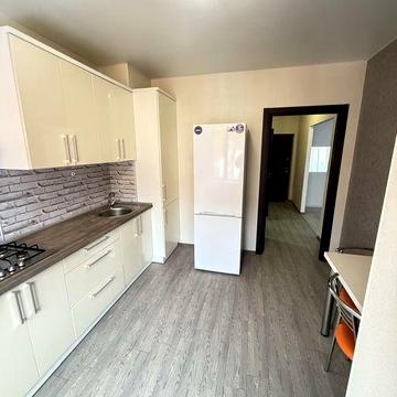 1кім з автономним опаленням в ценрті