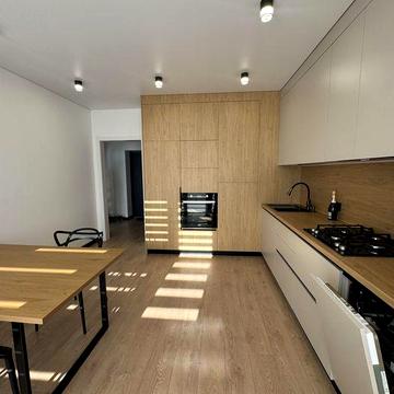 Оренда однокімнатної квартири на Щасливому. Перша здача