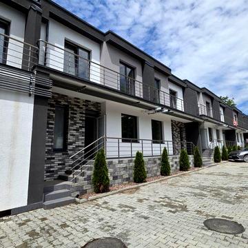 Продається зданий таунхаус