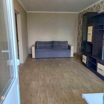 сдам 2-комнатную квартиру на Красном Камне