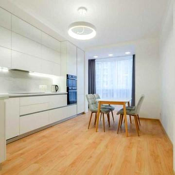 БЕЗ КОМІСІЇ 2-кімнатна вул.Глибочицька 13 центр