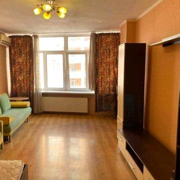 Сдаётся квартира в ЖК Люксембург на ул. Средняя