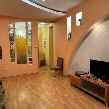 3-х Сталинка  с газовой автономкой, Рязанова 11, Святогеоргиевская