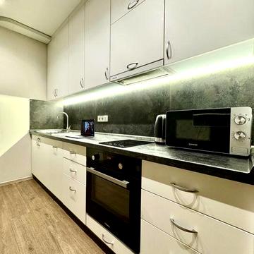 Оренда квартири студії ЖК Комфорт Таун Березнева 16 корп 4