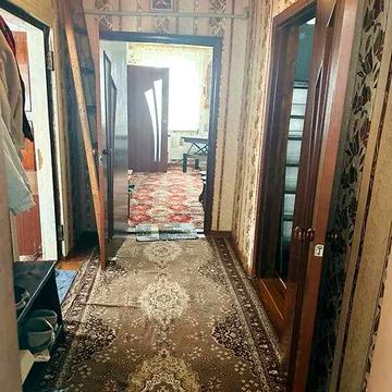 Продаж 4к Дім Незалежності вулиця