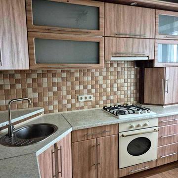 ЗДАМ 1-кімнатну новобудову з авт. опаленням Центр, 50кв.м.