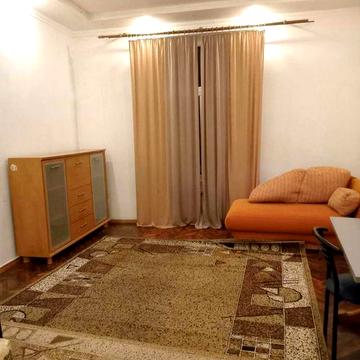 Оренда 1-кімн квартири у ближньому центрі