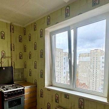 0 % комісії, продам ВІЛЬНУ 2к квартиру,  ПІСКИ, вул. Стешенко