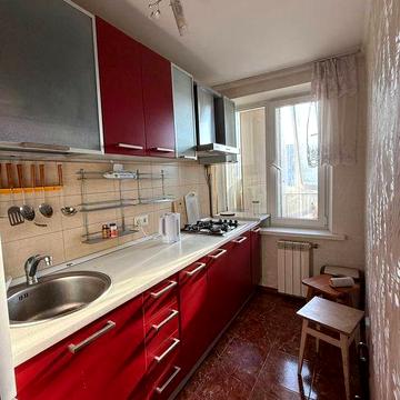 Здам квартиру біля Шулявки