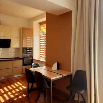 Хрещатик вул. (Kreschatic), 23