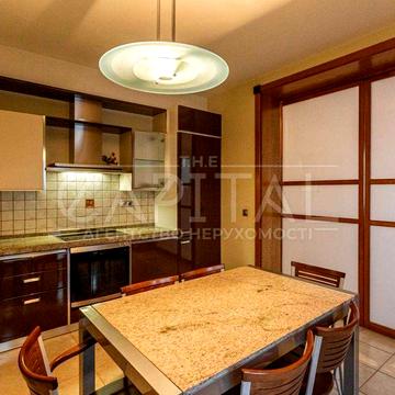 Пропонується квартира Хрещатик/світло не вимикається