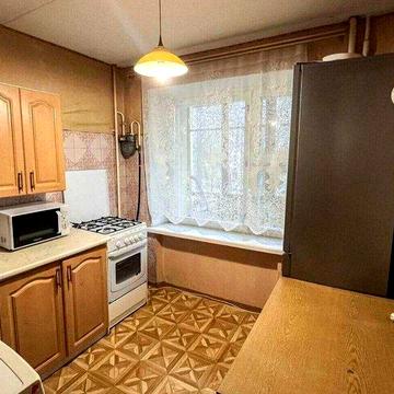 1-кімнатна квартира на вул. Любінській