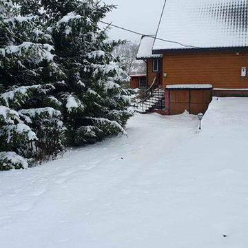 Будинок м. Кагарлик 1 Га. Генератор 10 ква з автозапуском. СТО.