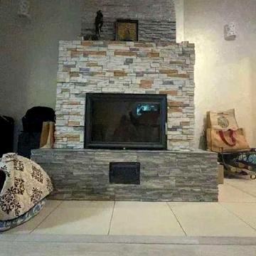 Продається 3-кімнатна квартира з додатковим приміщенням.DD