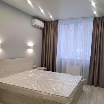 Ревуцького вул., 40-Б