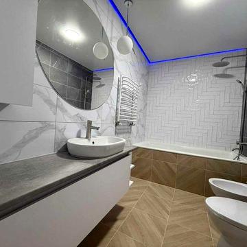 Продам велику 2-кімнатну квартиру на 4-му поверсі! ЖК Сахарова