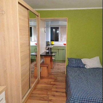 Продам 1 кім кв, р-н Вишенька!!!