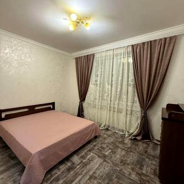 Простора квартира 54 метри в ЖК У-квартал, Щаслива 45