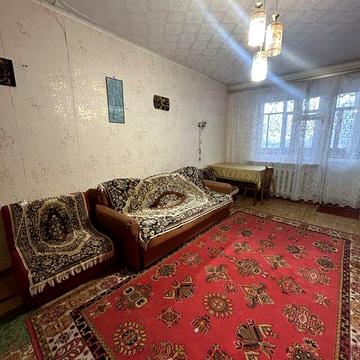 Продам 1комн. КРУПНОГАБАРИТНУЮ, 44кв квартиру на левом б.,сертификат