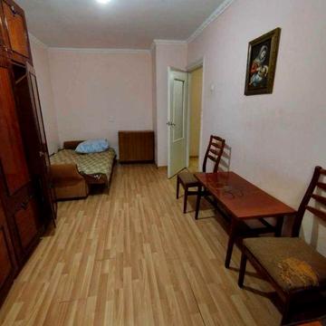 1-кімнатна квартира, центр, з меблями та технікою