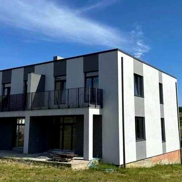 Продаж котеджу, Солонка