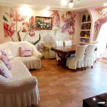 Просторная 4-х комнатная квартира с ремонтом на Сахарова /Бочарова!