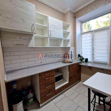 Продам 3к квартиру, лівий берег, ул. Новоселівська (