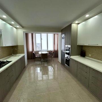 3-х.кім вул.Квітки Цісик 140 м. є/р.і/о-118тис.дол