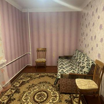 Сдается 2- х комнатная квартира в центре города.