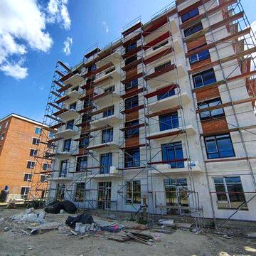 Квартира з великим патіо в Містечку Південному ЖК Містечко Південне