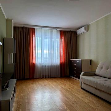 1-кім. квартира в довгострокову оренду, с. Чайки, вул. Печерська 2