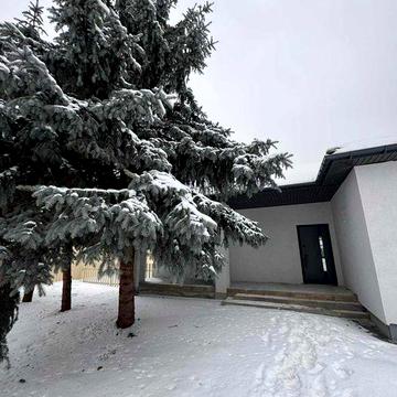 Продаж будинку в Канадському селищі!