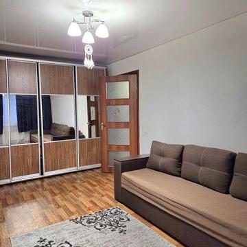 Здається 1 кімн. квартира на Шатіла.