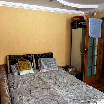 Продається 2х кімнатна квартира