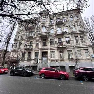 1к 45м2 Рейтарська  Центр Золоті Ворота Гончара Софійська Ярослав Вал