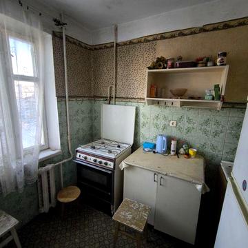 Продам 3 Левка Лукяненка(Тимошенко) 3а