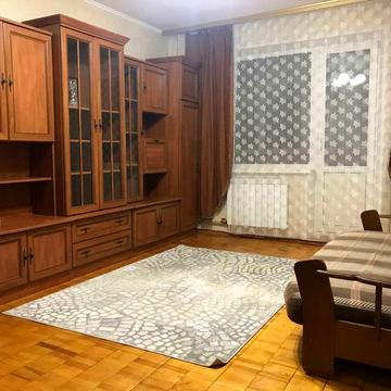 Здається в оренду однокімнатна квартира на Героїв Дніпра, 13