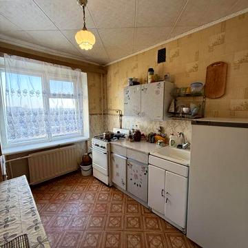 Оренда 1- но кім.квартири на проспекті Л.Лукʼяненка , ринок Нива